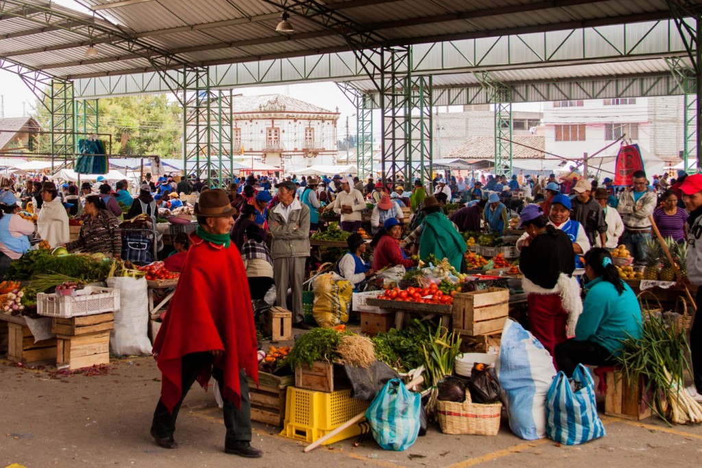 Le marché Saquisili